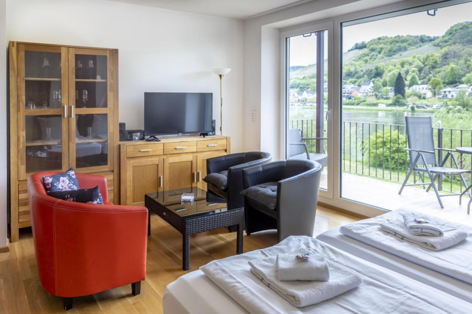Ferienhaus Moselherz Merl Экстерьер фото