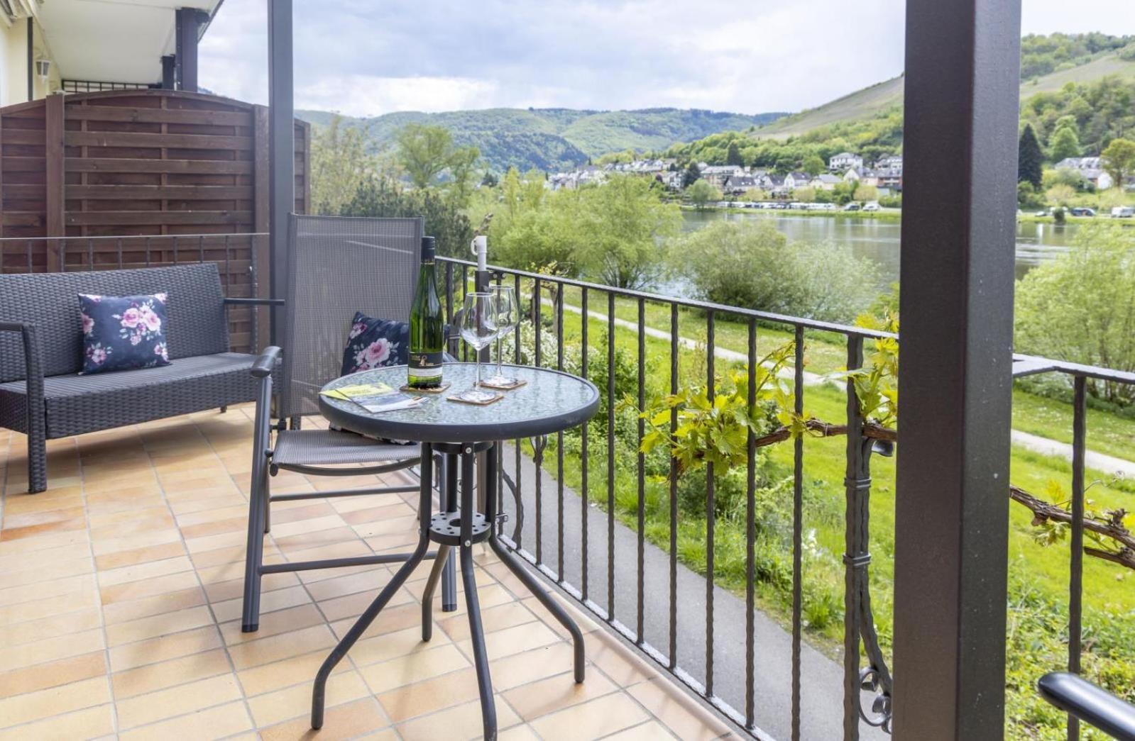 Ferienhaus Moselherz Merl Экстерьер фото