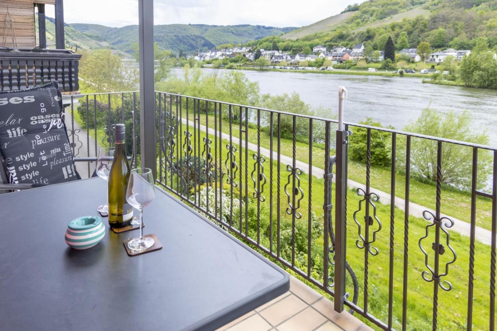 Ferienhaus Moselherz Merl Экстерьер фото